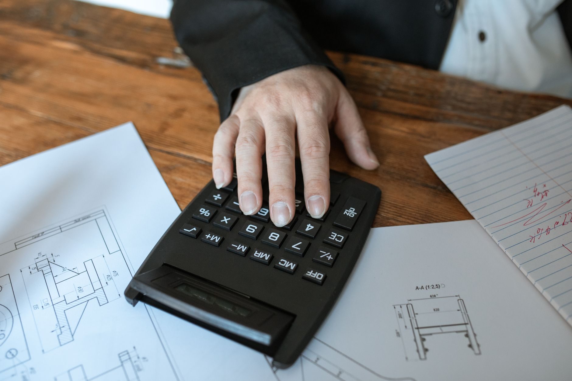 Artisans & Commerçants : Comment calculer son taux horaire et sa marge pour rester rentable ?