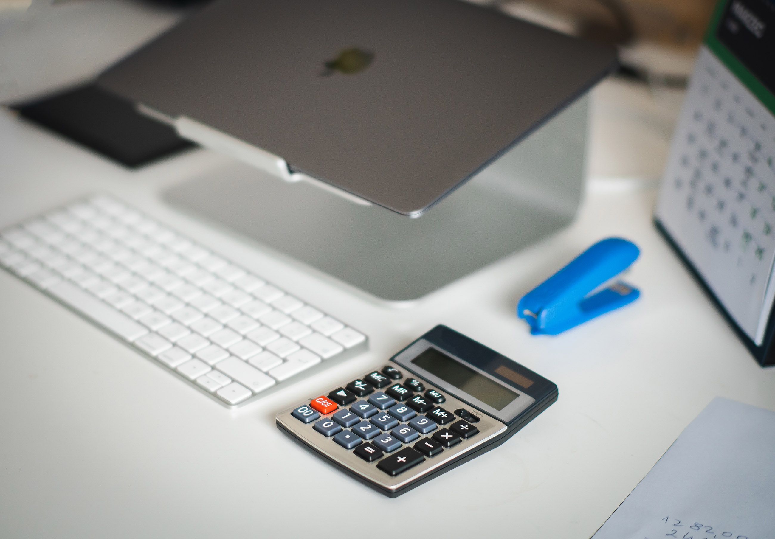 Le guide du prorata temporis : Comment calculer son plafond de CA quand on se lance en cours d'annee ?