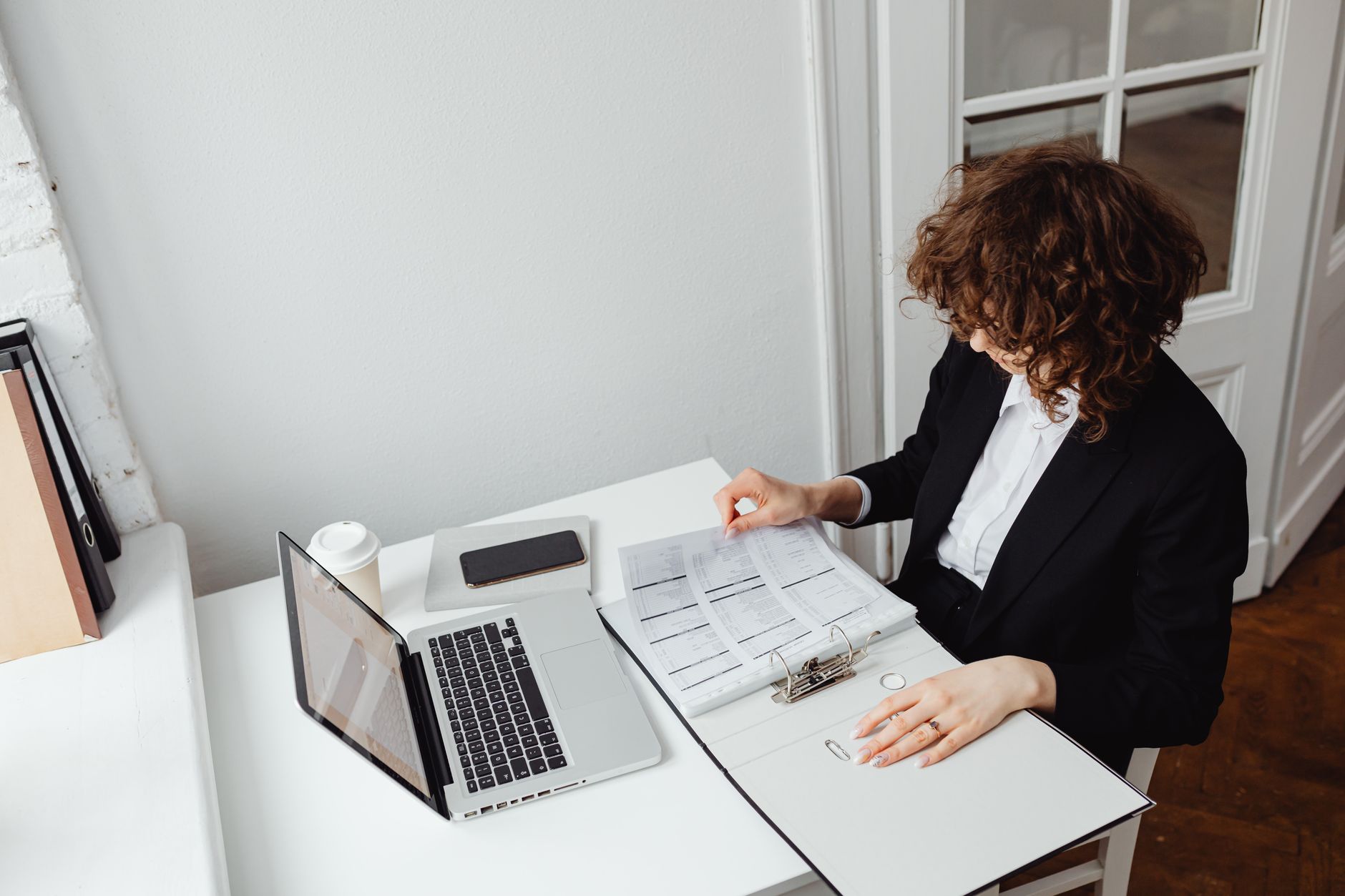 Comment synchroniser automatiquement ses factures d'achat depuis sa boite mail vers son outil de compta